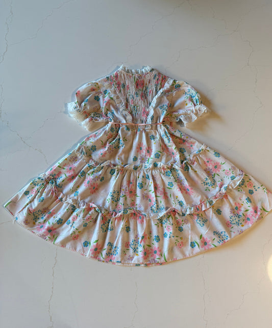 Vintage White Floral Short Sleeve Girls Dress from the 1960s