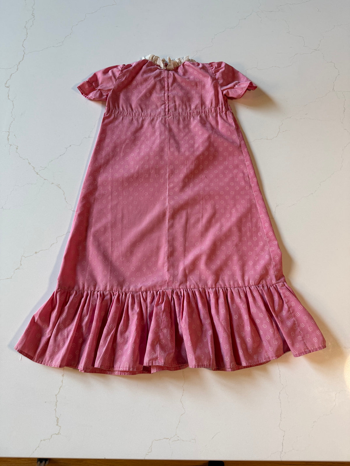 Vintage Hand Sewn Pink Short Sleeve Girls Granny Dress from the 1960s