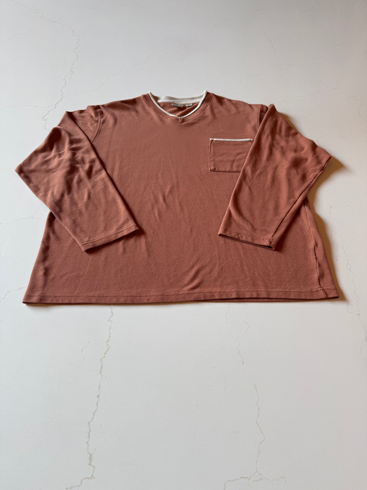 VIntage XL Long Sleeve V-Neck T-Shirt from the 90s