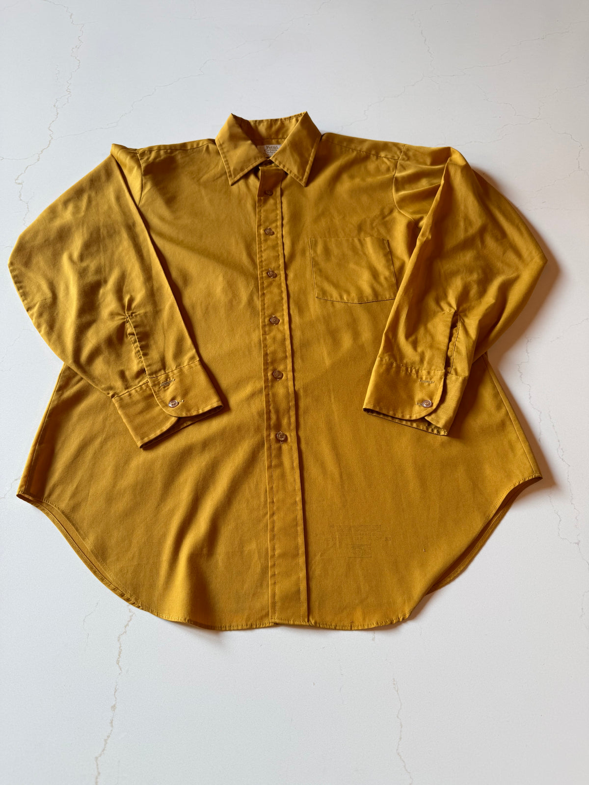 Vintage L Long Sleeve Yellow Button Up Shirt from the 70s
