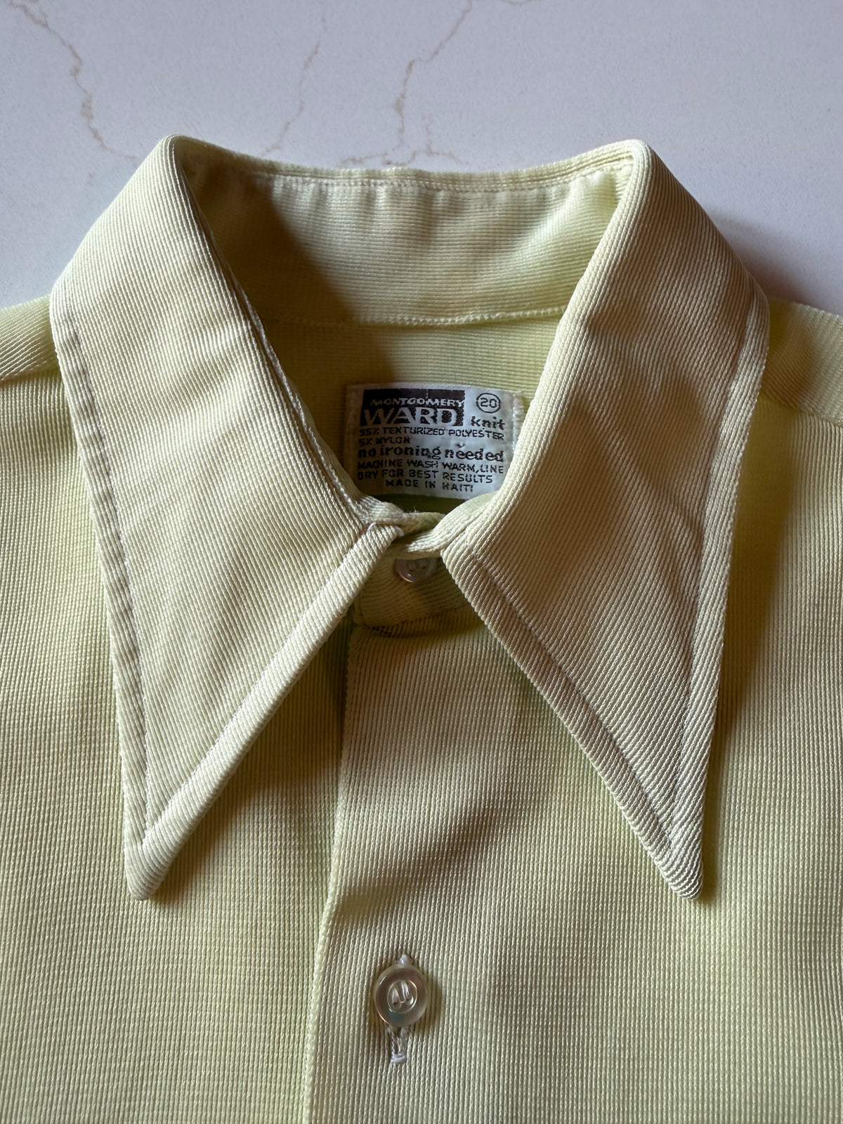 Vintage S Men's Short Sleeve Montgomery Ward Button Up Shirt