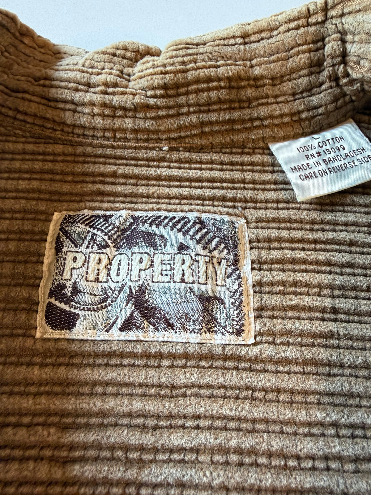 Vintage L Tan Corduroy  Long Sleeve Shirt Jacket from the 90s