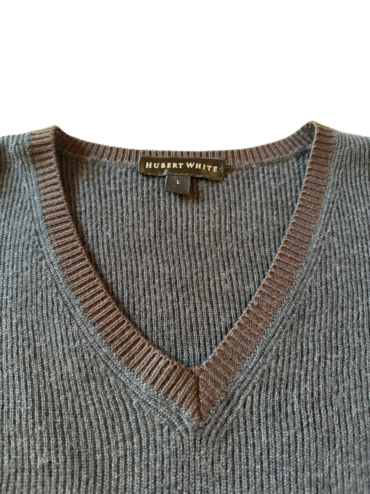 Vintage L Hubert White Sleeveless Merino Wool Vest from the 90s