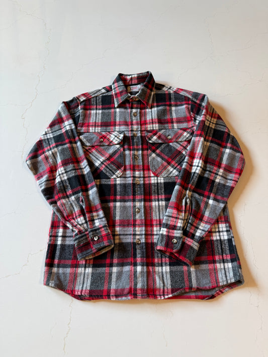 Vintage M Long Sleeve Flannel Plaid Button Up Shirt from the 90s