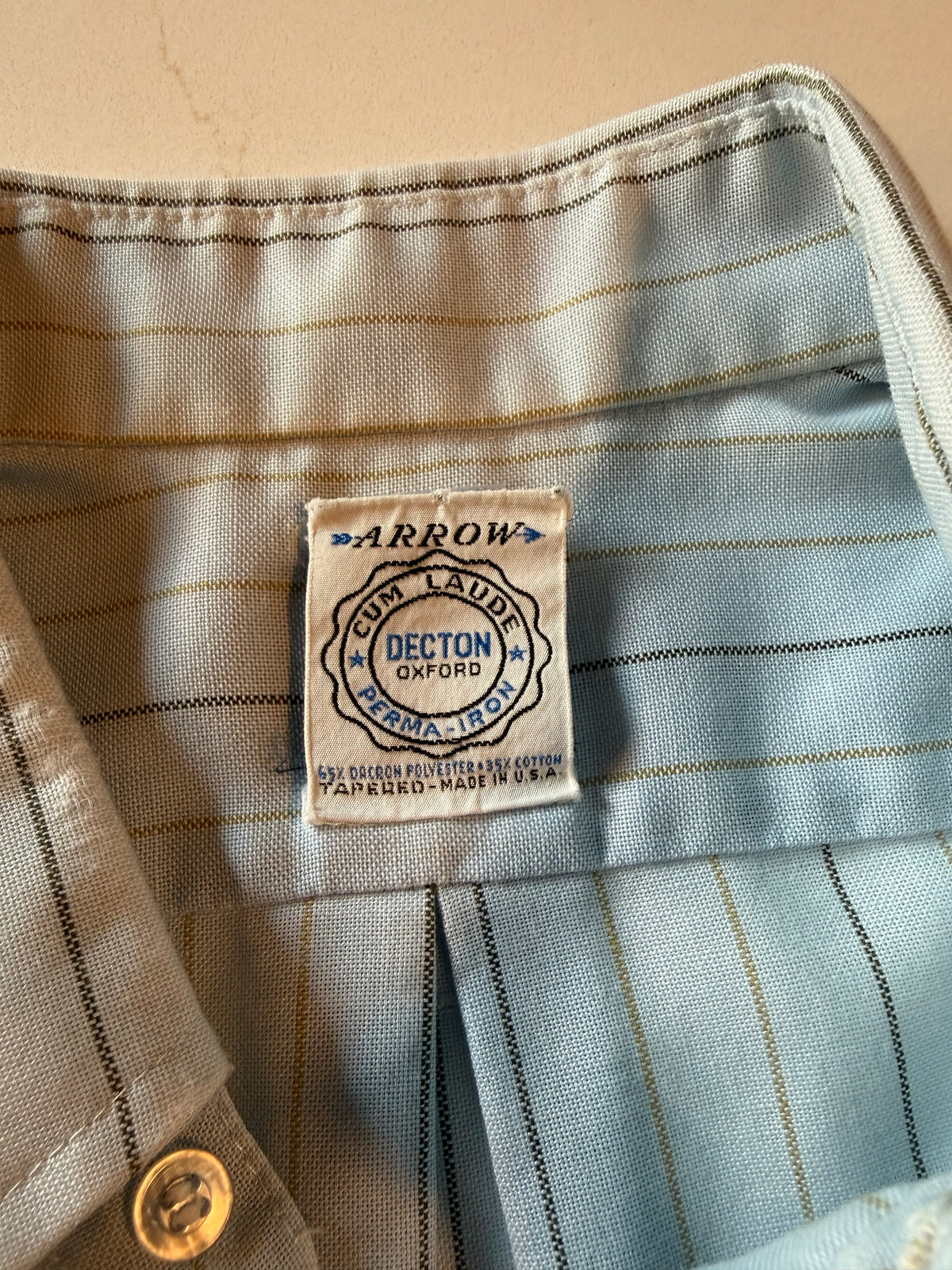 Vintage M Men's Short Sleeve  Button Up Shirt from the 60s