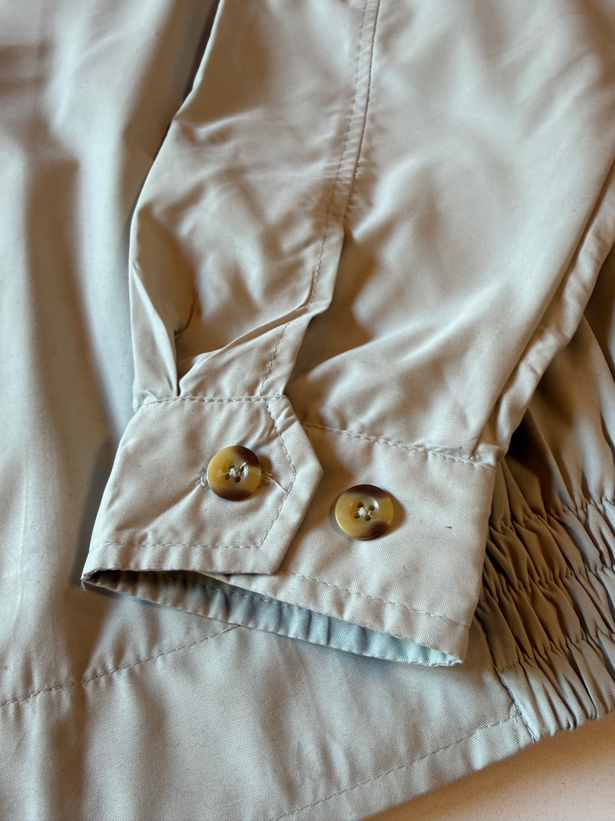 Vintage L Tan Spring Jacket from the 90s